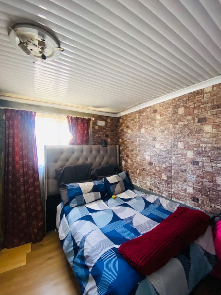 3 Bedroom Property for Sale in Kuyasa Western Cape